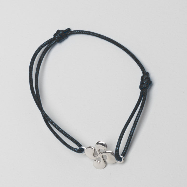 Bracelet Croix Basque Différents Coloris Disponibles