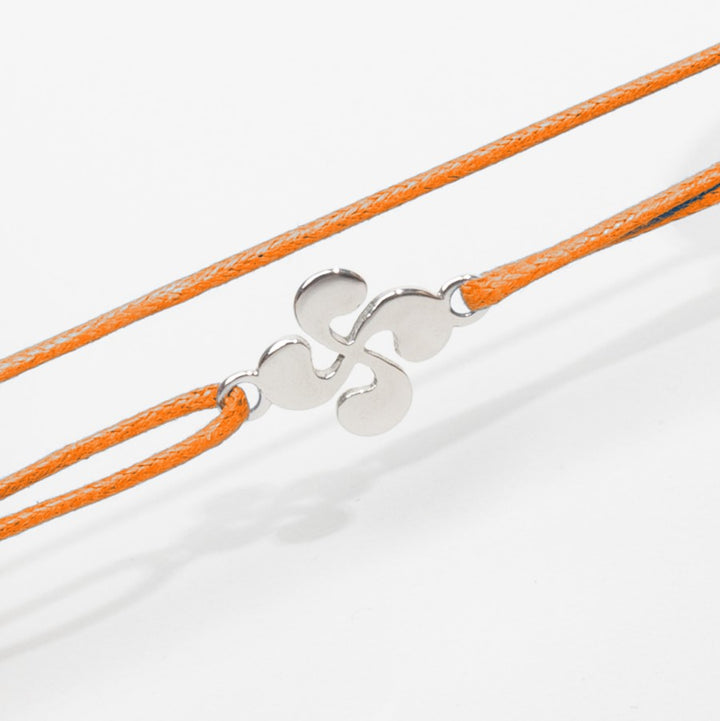 Bracelet Croix Basque Différents Coloris Disponibles