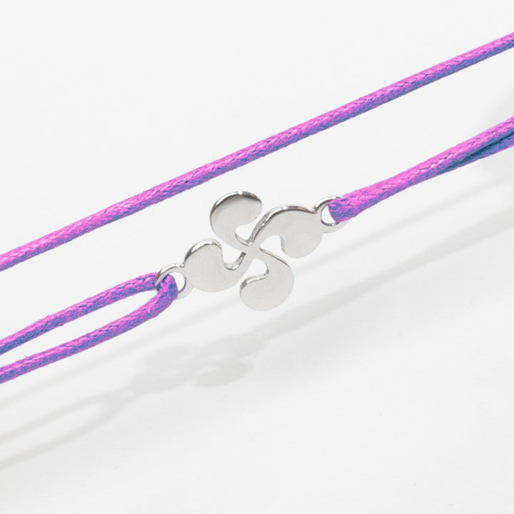Bracelet Croix Basque Différents Coloris Disponibles