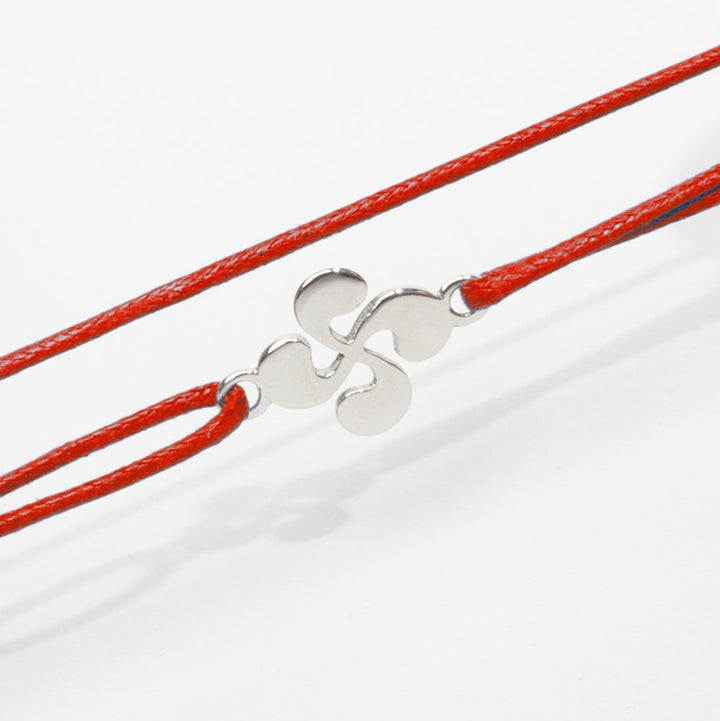 Bracelet Croix Basque Différents Coloris Disponibles
