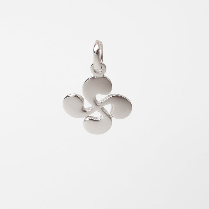 Pendentif Croix Basque Larrau