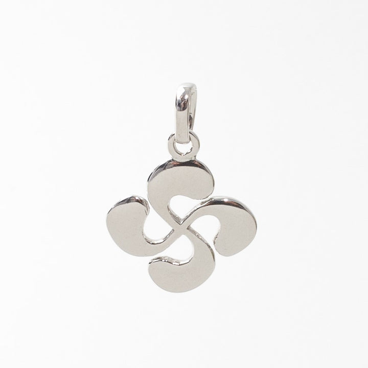 Pendentif Croix Basque Louhossoa