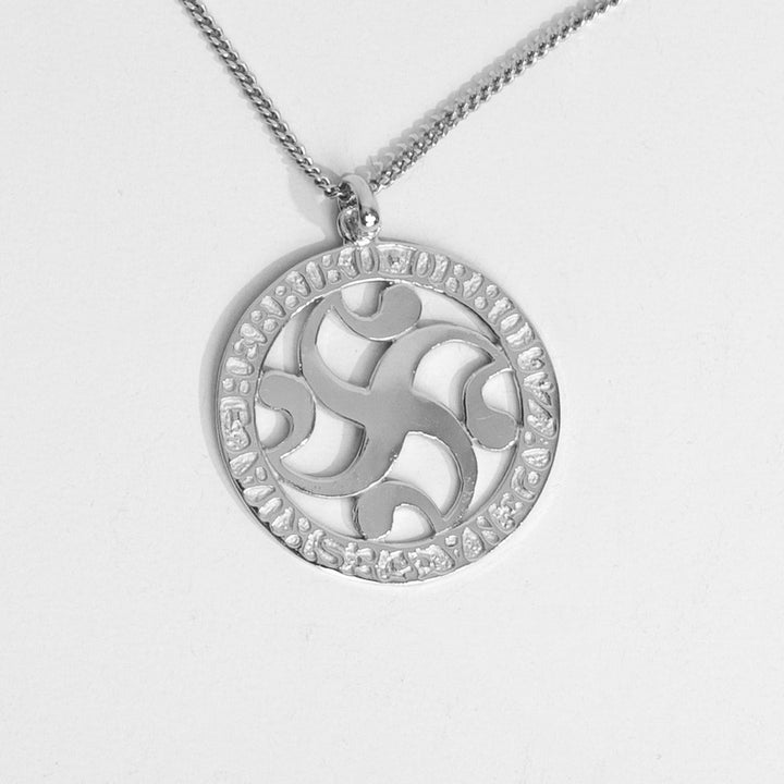 Médaille Basque Stylisée