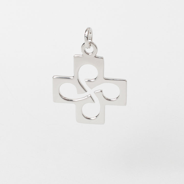 Pendentif Croix Basque Religieuse PM