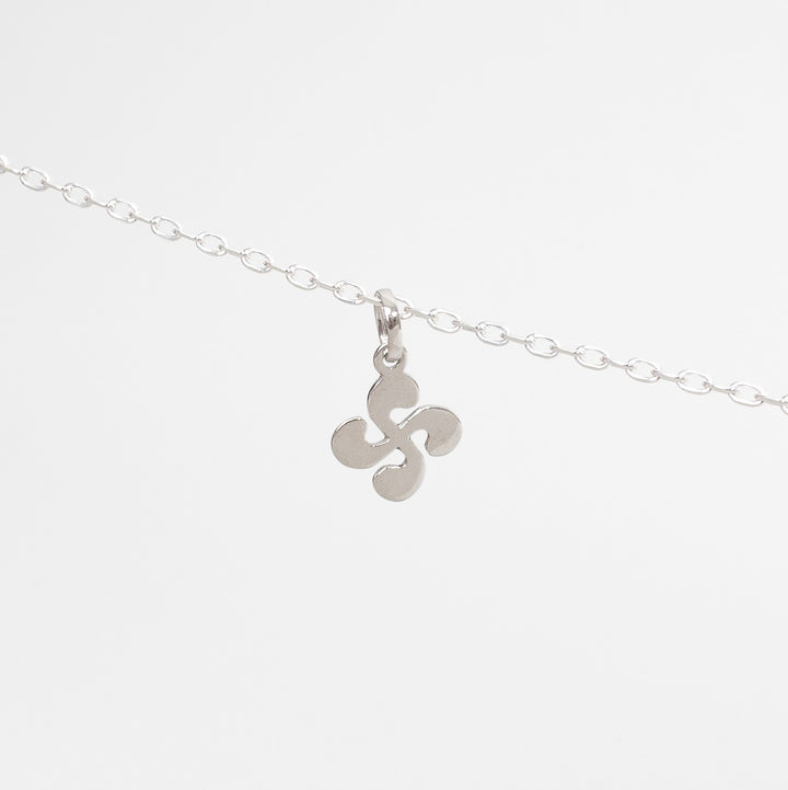 Pendentif Croix Basque Bidarte