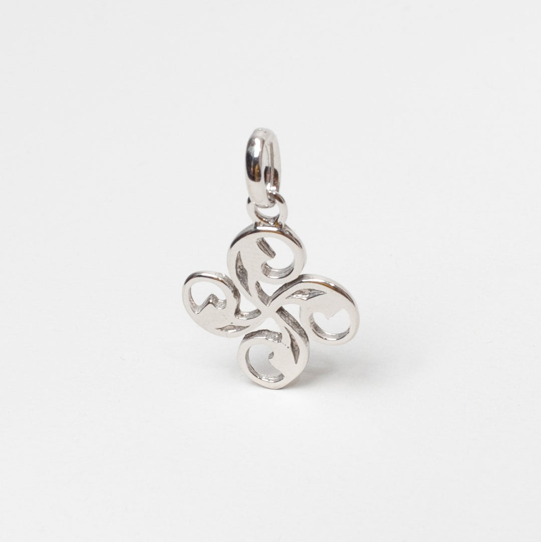 Pendentif Croix Basque Stylisee MM