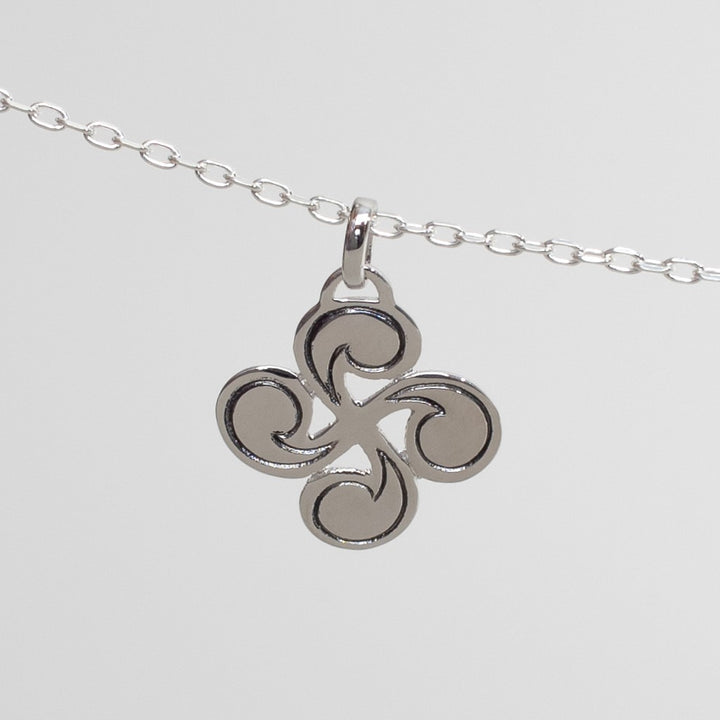 Pendentif Croix Basque Irouleguy TGM